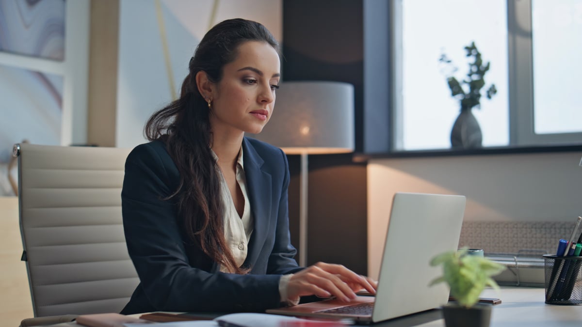 Business Central Month-End Close Guide: Accelerate Your Closing Process